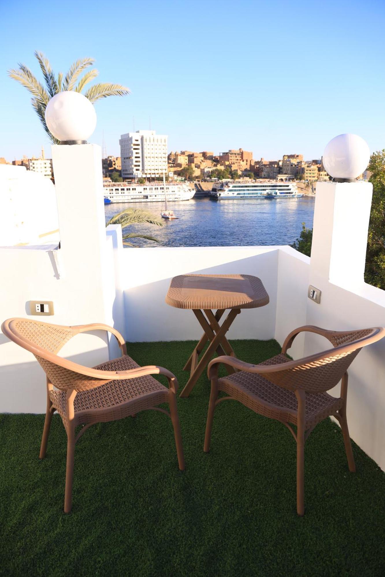 Crystala Guest House Aswan Exterior photo